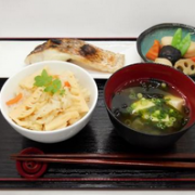 初めまして！と新人紹介