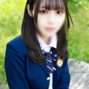 絶対的な美少女【夢名 莉子(18)】6月6日先行予約残り僅か!!!