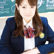 癒し度1000%★【古矢 鈴音】可愛い笑顔にノックアウト必至！