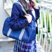 及川 美月