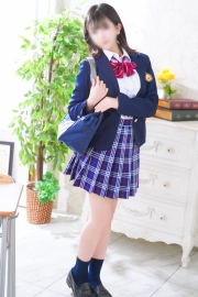 小宮山 梨乃